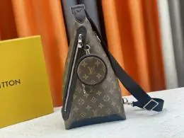 louis vuitton aaa homme mini sac a main s_10bb572